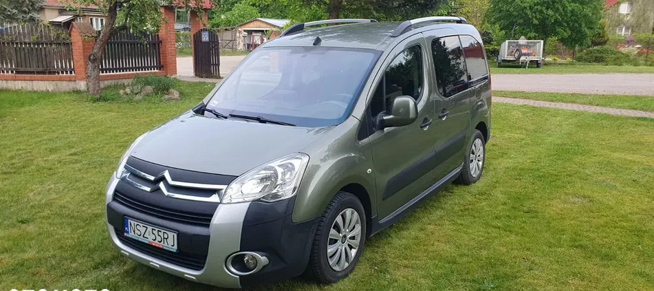 citroen Citroen Berlingo cena 25500 przebieg: 210000, rok produkcji 2010 z Szczytno